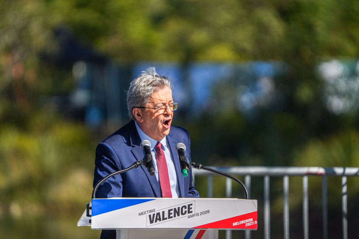 Mélenchon ataca a los prefectos y atrae la ira de Núñez, Retailleau y Le Pen