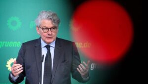 Pensiones: Thierry Breton se opone a la desindexación de las pensiones