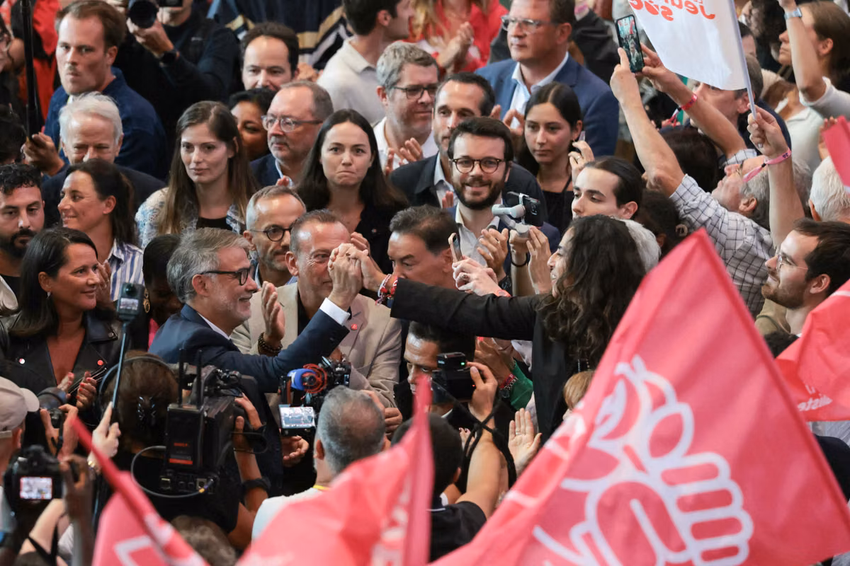 “Tenemos ideas comunes, pero…”: ¿qué piensan los militantes del PS de una unión con la Francia rebelde?