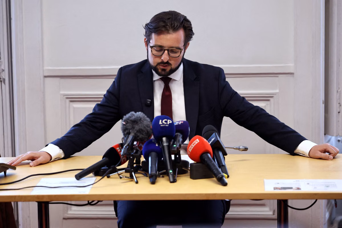 Acusaciones de violencia de un ex colega: lo que sabemos (y lo que no sabemos) sobre la expulsión de Philippe Brun de las primarias de izquierda