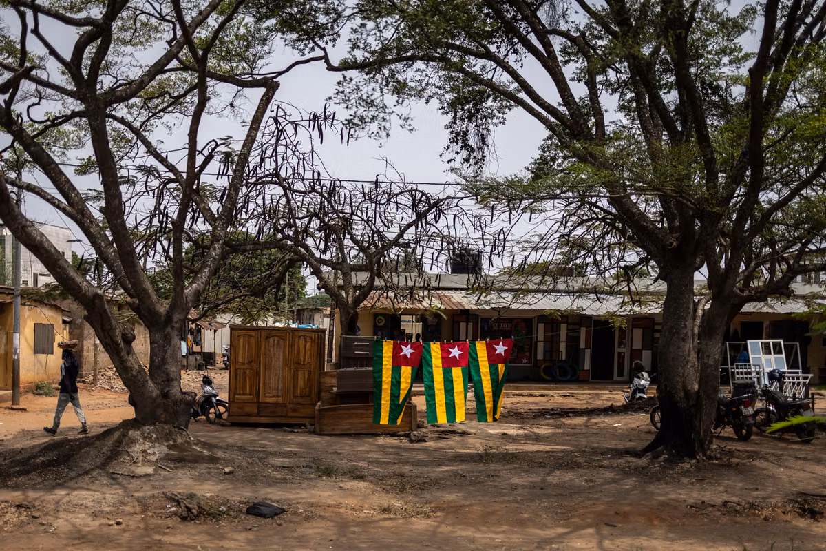 Detenidos en Togo en julio, los dos directores franceses Gaël Mocaër y Sébastian Perez Pezzani regresarán a Francia