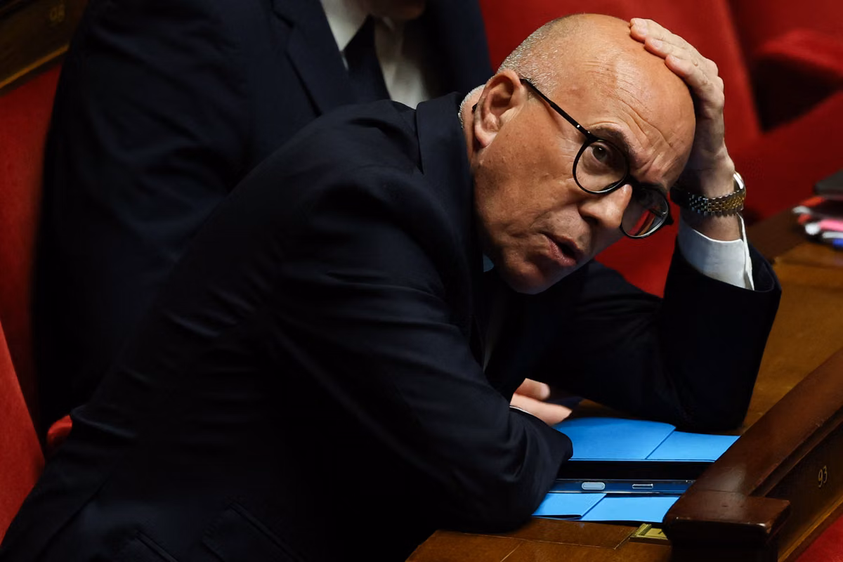 Edouard Geffray aborda a Eric Ciotti por el izamiento de la bandera en las escuelas de Niza