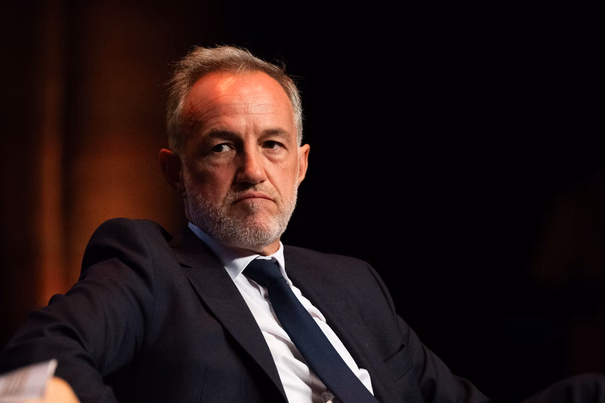 Escándalo extraescolar en París: Grégoire reconoce una “falta de transparencia” y aborda su “profundo arrepentimiento”