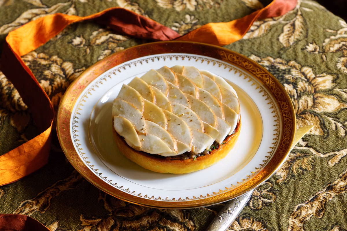 Esta receta de tartaleta de champiñones y acedera te hará entrar en otoño con mucho gusto