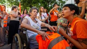 Expulsada de su casa a los 87 años, Maricarmen se convirtió en el rostro de la crisis inmobiliaria en España