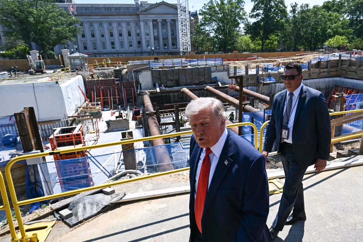 La fiesta continúa para Donald Trump: el Tribunal Supremo desbloquea la construcción de su salón de baile