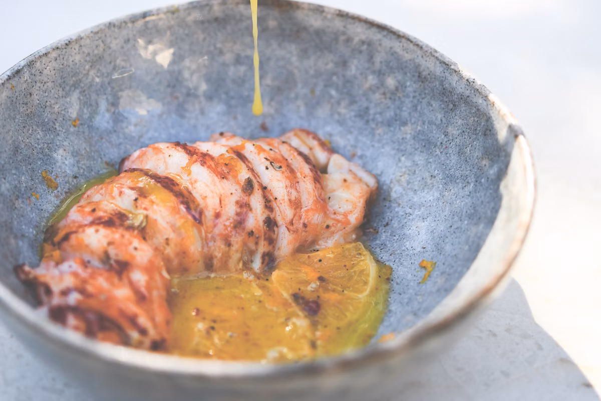 La receta chic e imperdible de carpaccio de bogavante con cítricos