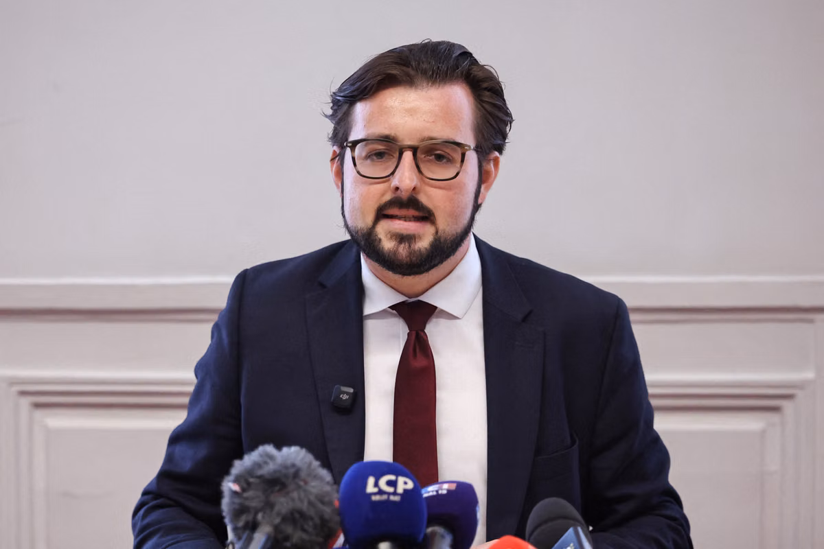 “Me están ejecutando en una plaza pública”: Philippe Brun contraataca tras su exclusión de las primarias de izquierda