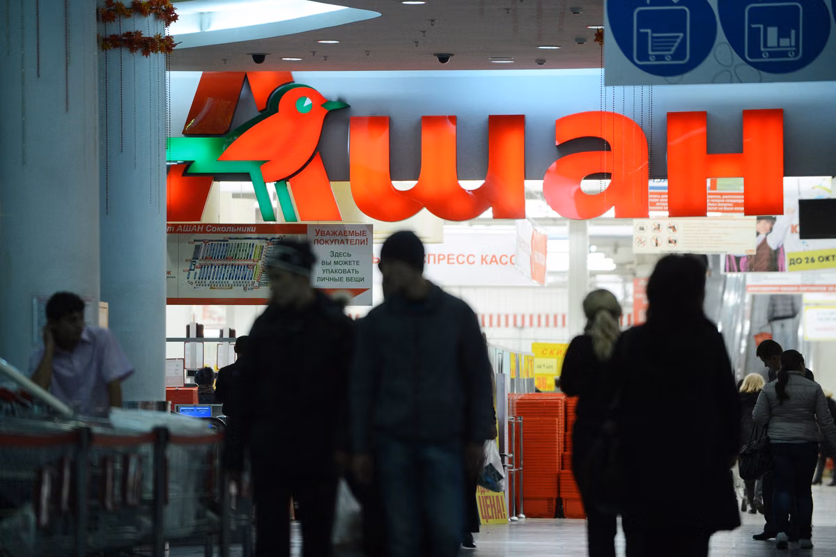 Moscú toma el control de los activos de Nestlé y Auchan en Rusia: cinco preguntas sobre la decisión de Putin
