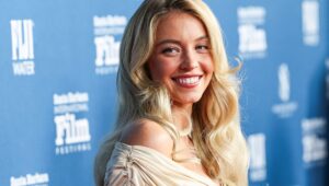 Sydney Sweeney se desnuda para un anuncio en un sitio de apuestas deportivas y escandaliza a muchos deportistas