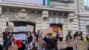400 establecimientos cerrados, sindicatos y estudiantes de secundaria recibidos por el ministro… El movimiento juvenil continúa este viernes en alta tensión