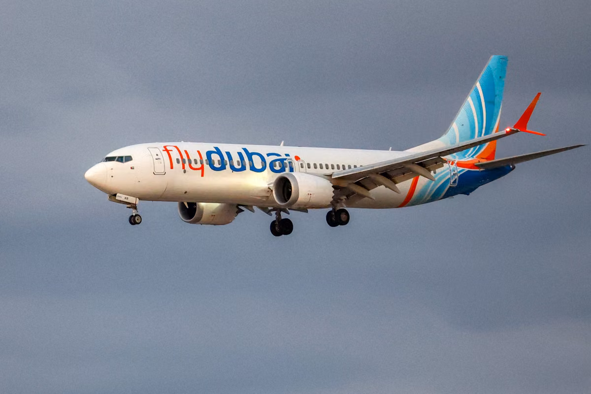 Ataque a un vuelo de Flydubaï: la investigación sugiere un “acto terrorista”, Omán prohibió volar al copiloto