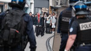 De una huelga en Créteil a más de 1.000 establecimientos movilizados en Francia, la historia de una conflagración de ira escolar