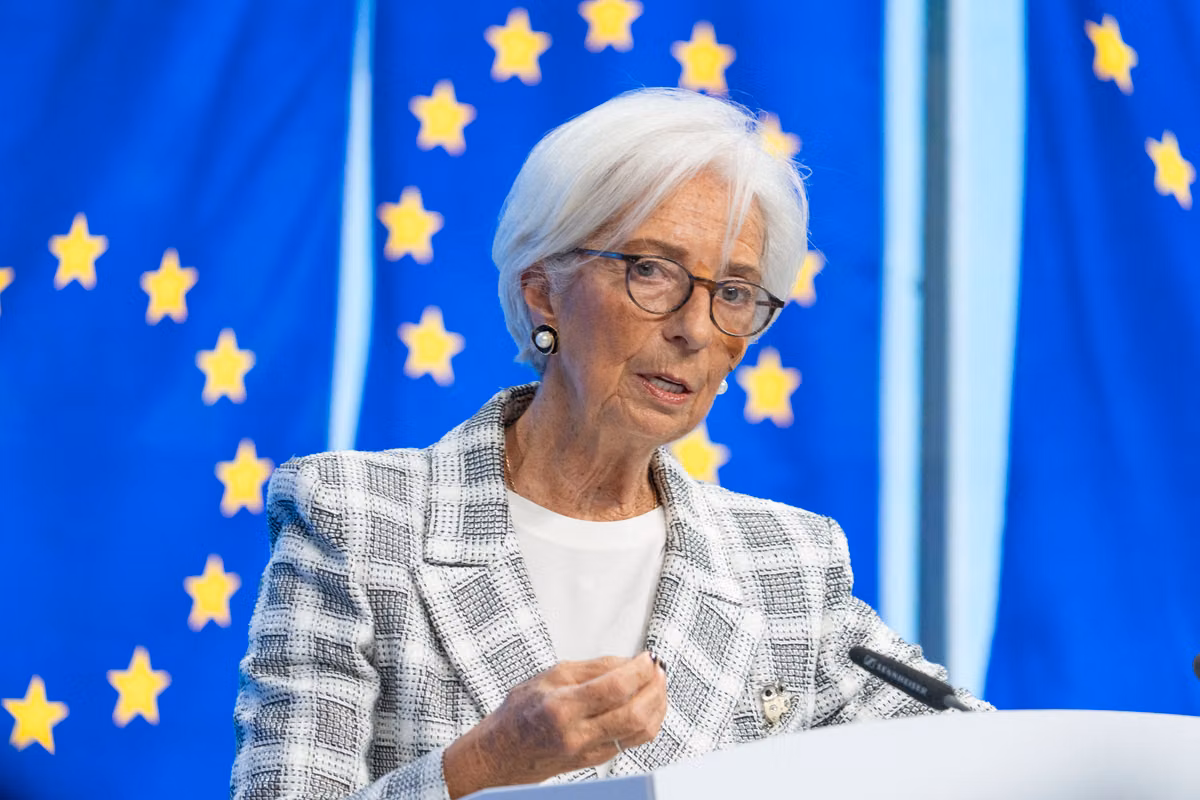 Dimisión de Christine Lagarde del BCE: ¿por qué RN y LFI señalan a Macron?
