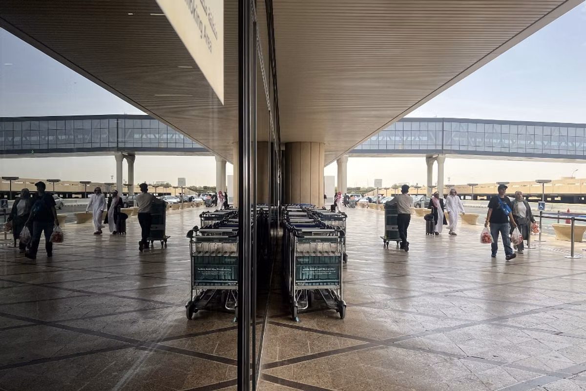 Doce muertos en ataque al aeropuerto de Riad