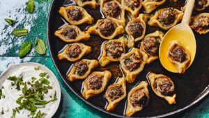 Estos raviolis armenios tardan mucho en prepararse pero definitivamente valen la pena