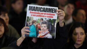 “La lucha continúa”: en España, la muerte de Maricarmen Abascal, símbolo de la crisis inmobiliaria, reaviva la protesta social