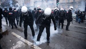Manifestaciones del 24 de octubre: en Rouen, se abre una investigación tras el lanzamiento de una granada policial cerca de niños