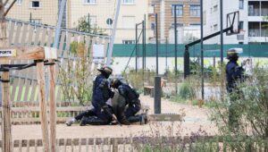 Mano arrancada en Lens, fractura de mandíbula en Saint-Ouen-l’Aumône… Varios estudiantes de secundaria víctimas de la violencia