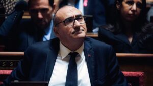 Movilización del 17 de octubre: “Soy responsable de todo lo que pasa”… Núñez presenta su renuncia a Macron quien la rechaza