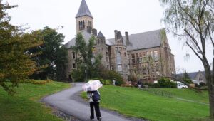 Violación colectiva en la Universidad de Cornell: explicamos este asunto que escandaliza a Estados Unidos