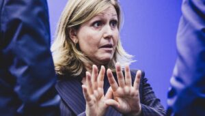 ¿La comisión de investigación sobre la violencia del 17 de octubre en un “bazar” y a punto de estallar?